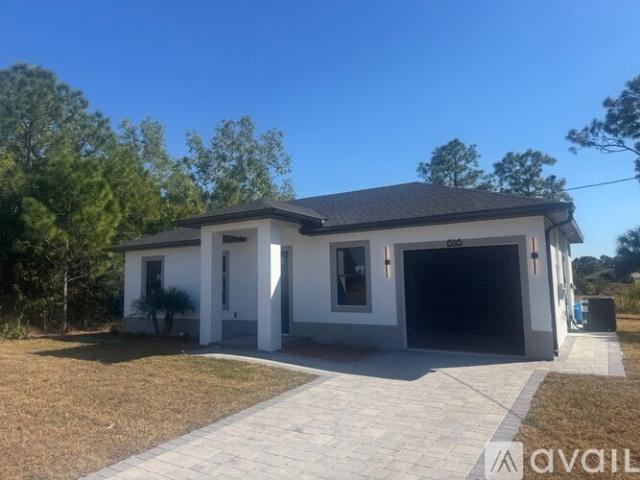 Apartment for rent in Lehigh Acres, Florida