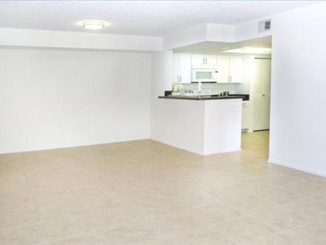 Apartment for rent in Coral Springs