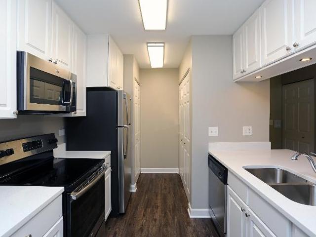 Apartment for rent in Buffalo Grove, Illinois