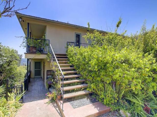 Apartment for rent in Santa Barbara, California