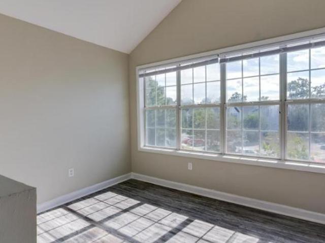 Apartment for rent in Savannah, Georgia