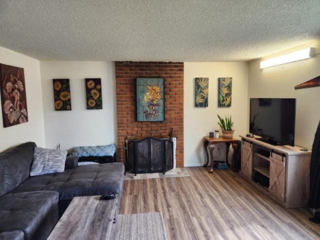 Condo for rent in Oregonia
