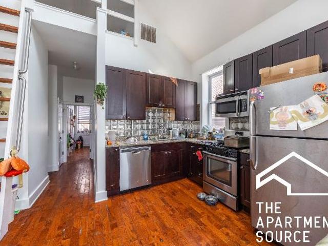 Condo for rent in Chicago Park, Illinois