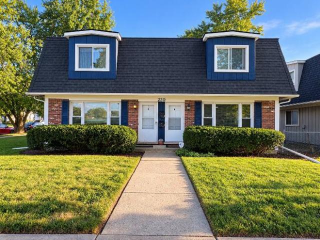 Condo for rent in North Aurora, Illinois