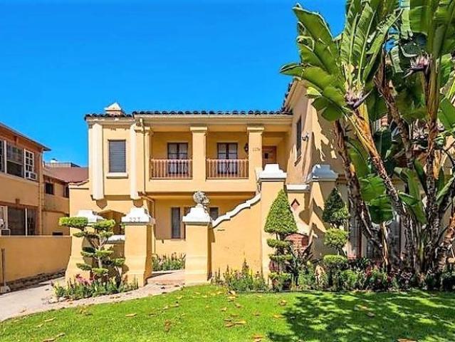 Condo for rent in Beverly Hills, California