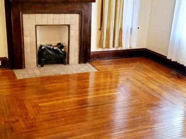 Condo for rent in Dayton