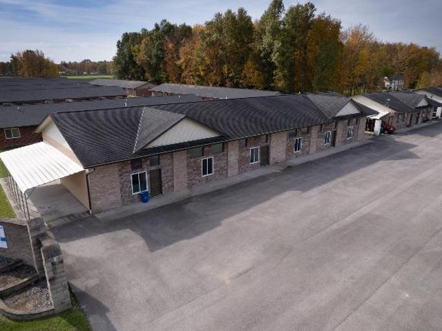 Condo for rent in Mount Orab, Brown County