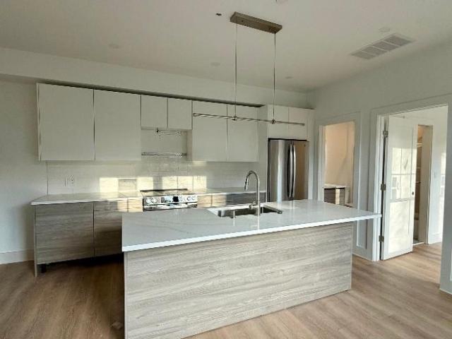 Condo for rent in Auburndale, Massachusetts