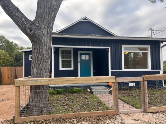 Condo for rent in Leesville, Texas