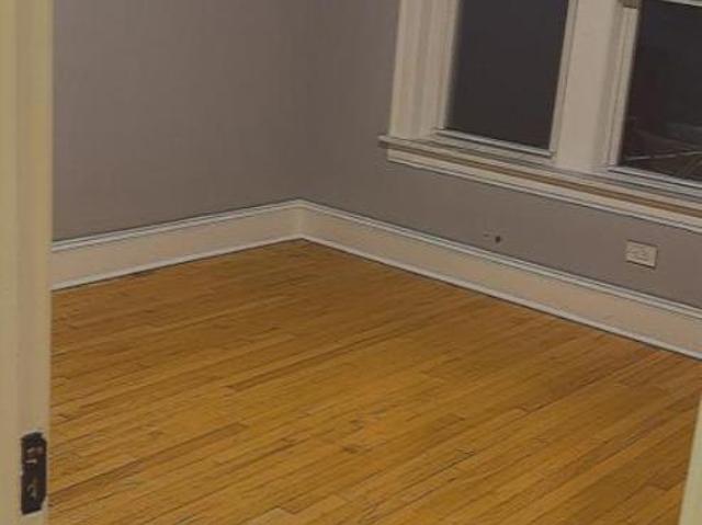 Condo for rent in Chicago Park, Illinois