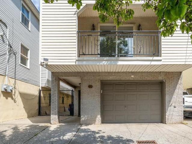 House for rent in Newark, New Jersey