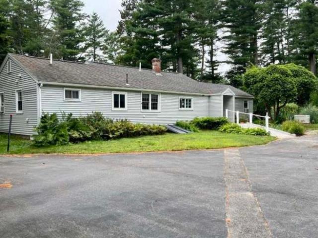 House for rent in Cumberland Center, Maine