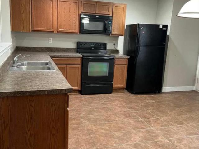 House for rent in Justin