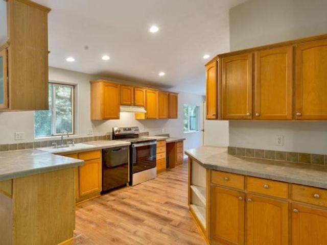 House for rent in Camino