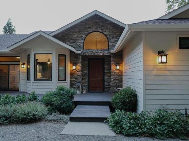 House for rent in Camino