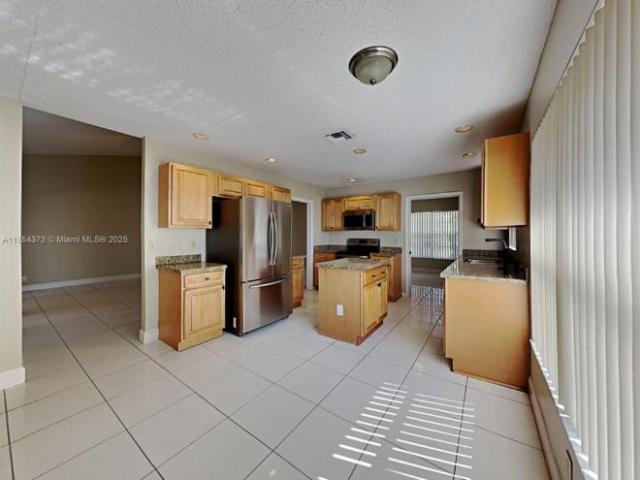 House for rent in Davie