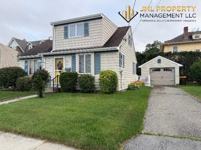 House for rent in Bristol, Massachusetts