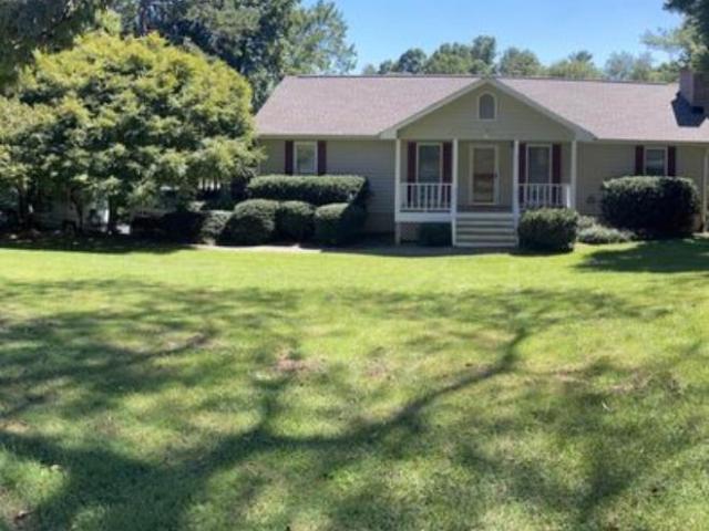 House for rent in Arden