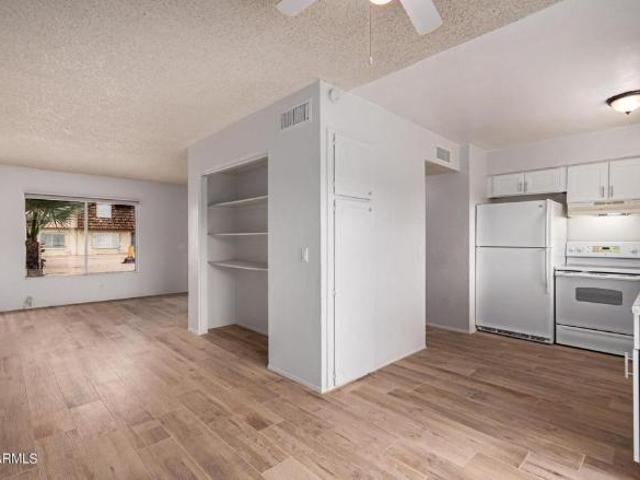 Townhouse for rent in Phoenix