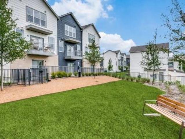 Townhouse for rent in Dallas, Texas