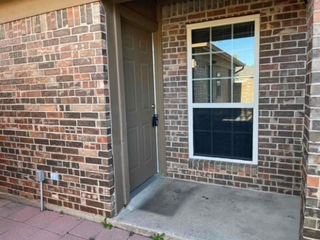 Townhouse for rent in Fort Worth