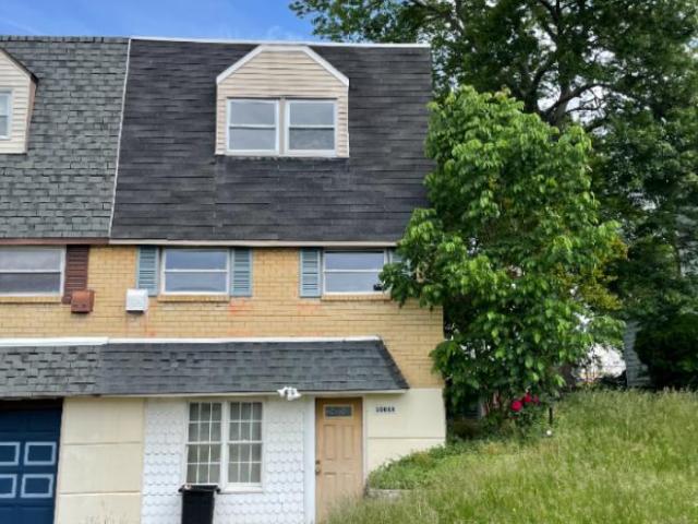 Townhouse for rent in Philadelphia