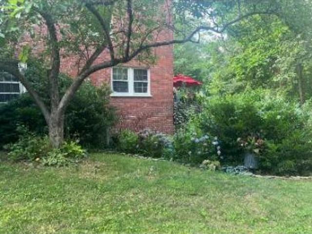 Townhouse for rent in Arlington