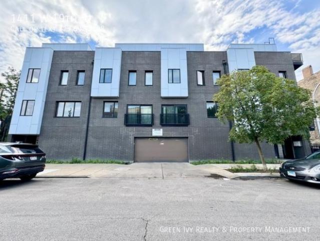 Townhouse for rent in Chicago Park, Illinois