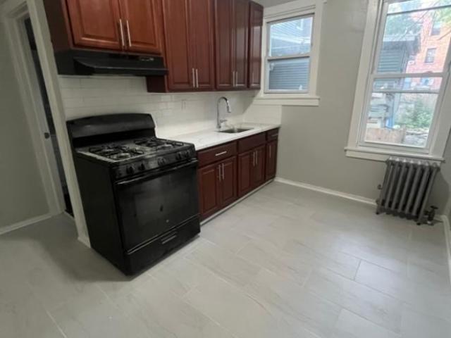 Townhouse for rent in Irvington