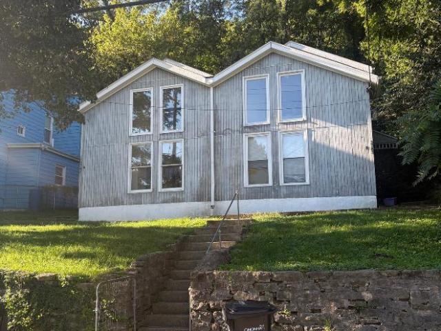 Townhouse for rent in Roselawn, Ohio