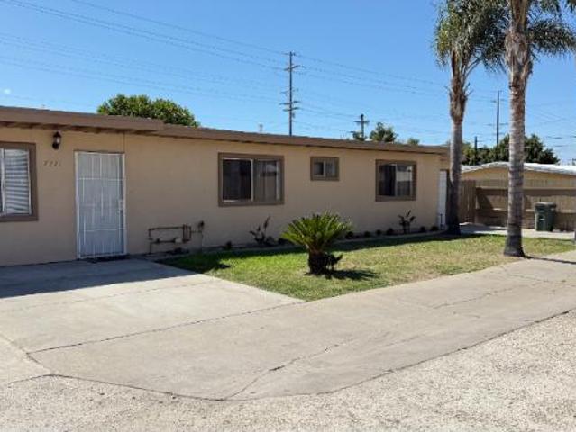 Townhouse for rent in Lemon Grove, California