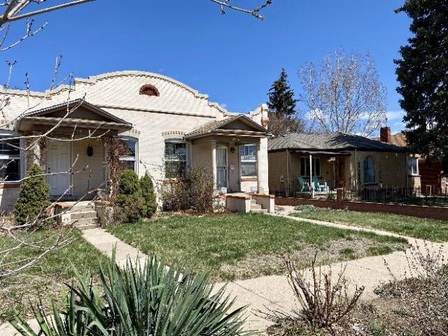 Townhouse for rent in Denver