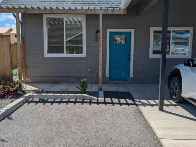 Townhouse for rent in Oregonia