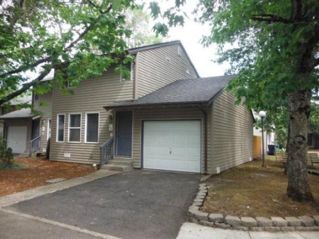 Townhouse for rent in Oregonia