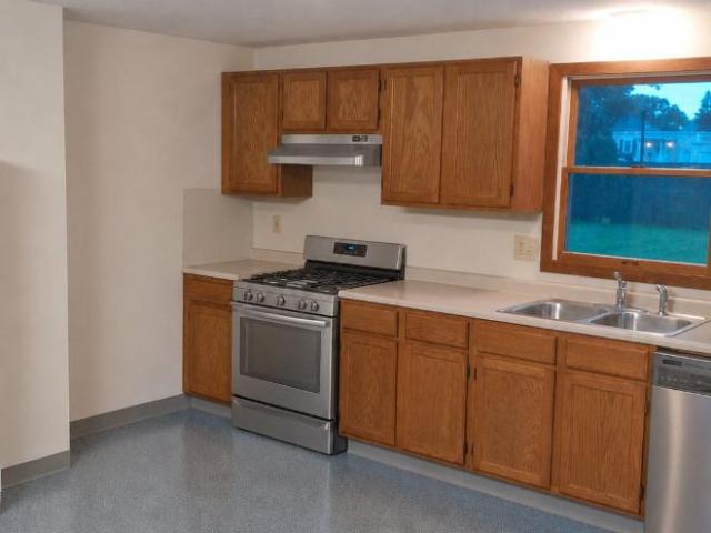 Townhouse for rent in East Providence, Rhode Island