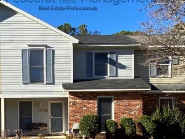 Townhouse for rent in Box Springs, Georgia
