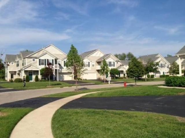 Townhouse for rent in Mchenry, Illinois