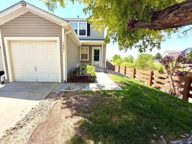 Townhouse for rent in Arapahoe, Colorado