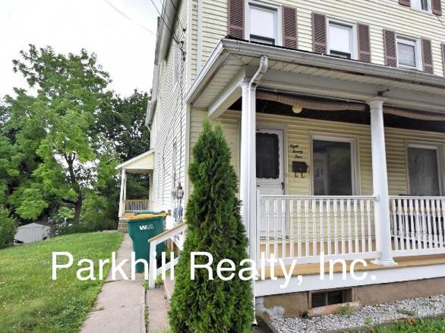 Townhouse for rent in Pen Argyl, Pennsylvania