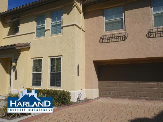 Townhouse for rent in San Diego