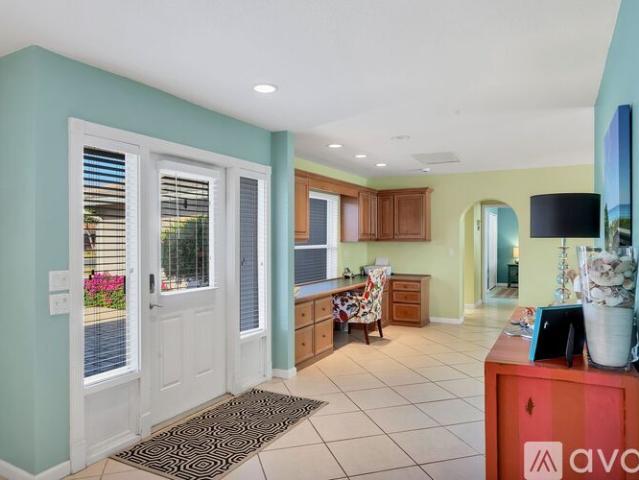 Apartment for rent in Longboat Key, Florida