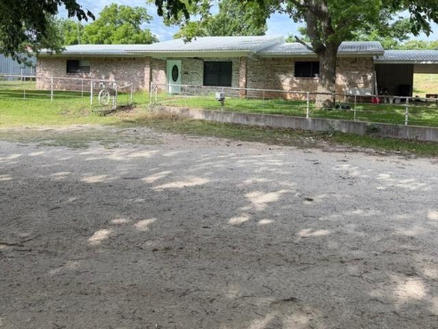 Apartment for rent in Saint Jo, Texas