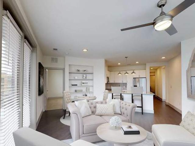 Apartment for rent in Addison