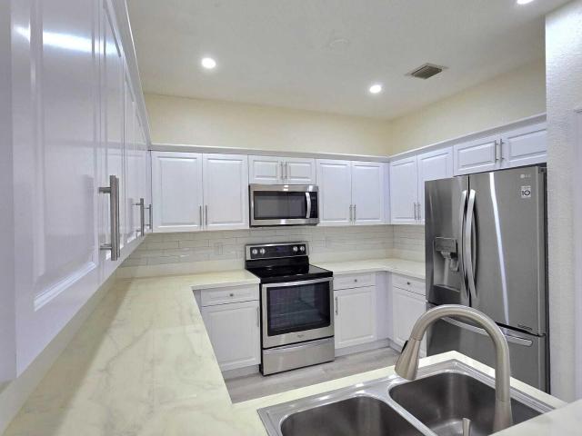 Apartment for rent in Miramar, Florida