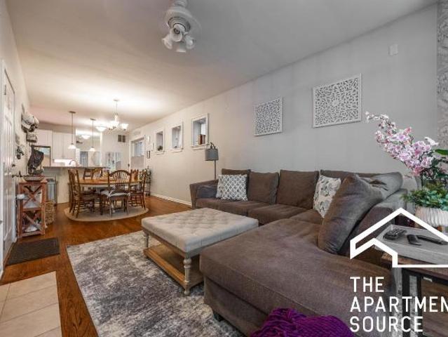 Condo for rent in Chicago Park, Illinois
