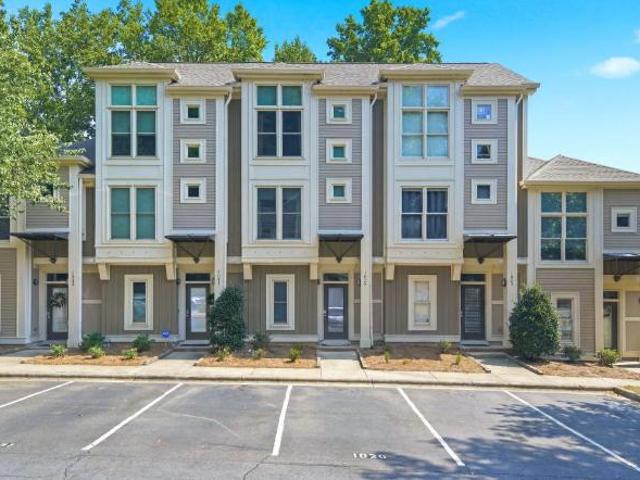 Townhouse for rent in Mecklenburg, North Carolina