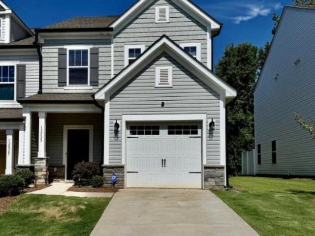 Townhouse for rent in Mecklenburg, North Carolina
