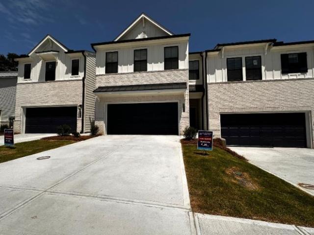 Townhouse for rent in Lawrenceville