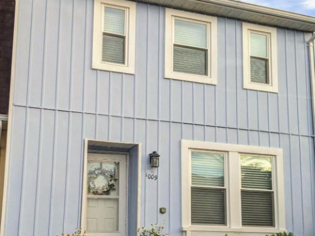 Townhouse for rent in Herndon