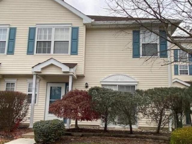 Townhouse for rent in Monmouth, New Jersey
